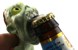 ZOMBIE BOTTLE-OPENER! … LÜT #24